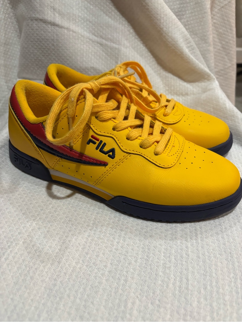 FILA Original Fitness Canary Yellow Navy Red Sneakers Womens 7.5